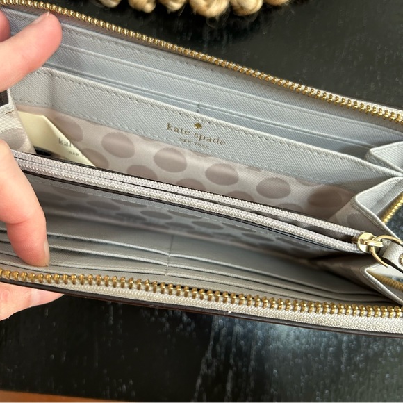Kate Spade Wallet - Picture 2 of 4